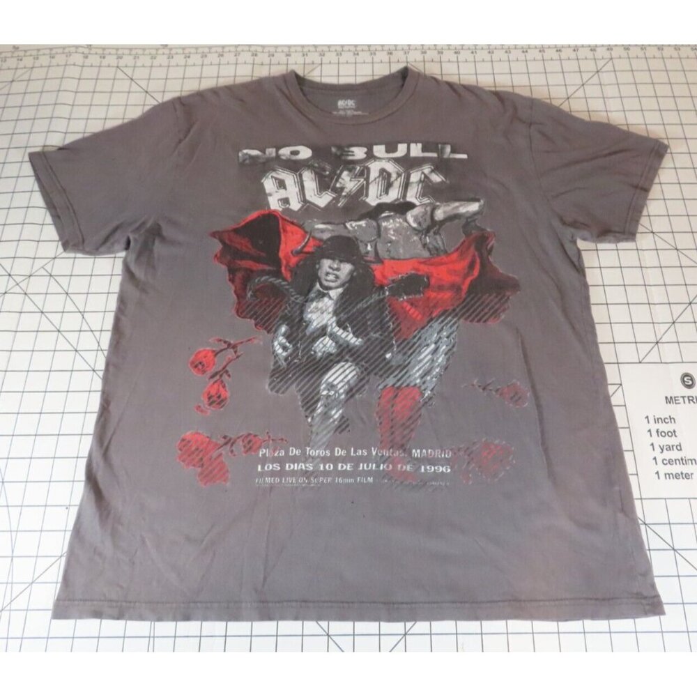 AC/DC NO BULL 2008 Tribute T-Shirt Size XL Gray Angus Rockware *READ*